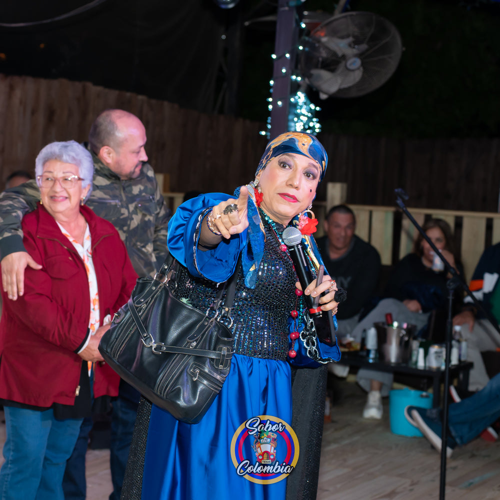 Live cultural performance at Sabor Colombia